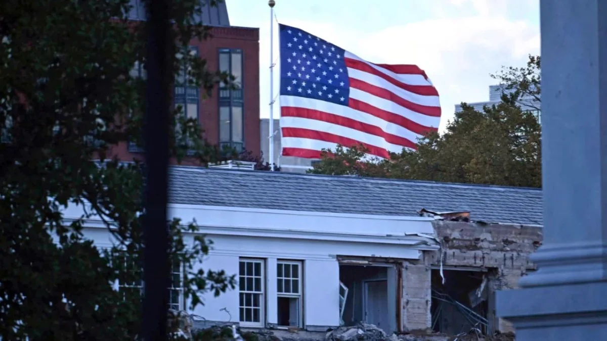 Trump ordena demoler parte de la Casa Blanca para construir un nuevo salón de baile