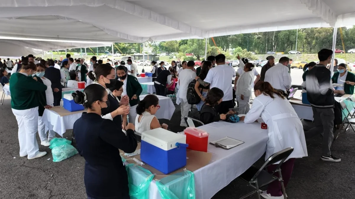 Gobierno capitalino aplica 3.7 millones de vacunas contra enfermedades respiratorias
