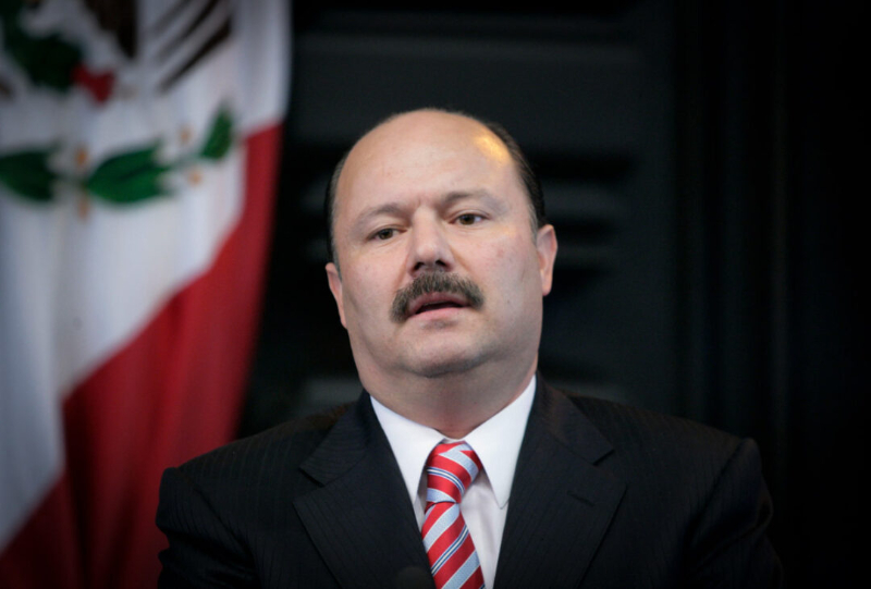 Dan prisión preventiva al exgobernador de Chihuahua, César Duarte