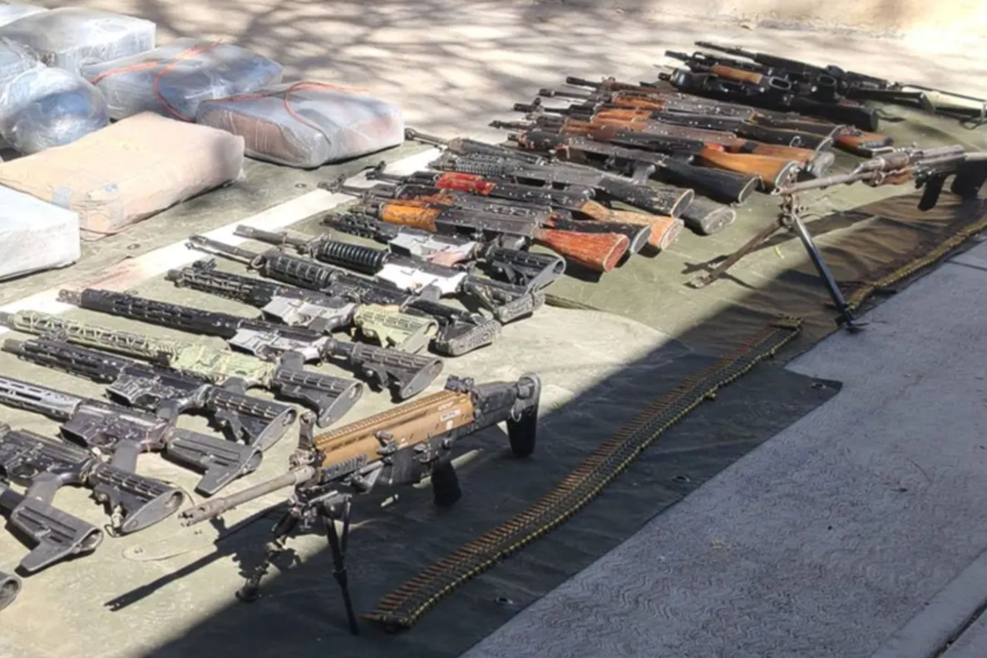 Decomisan arsenal en Tabasco, Zacatecas