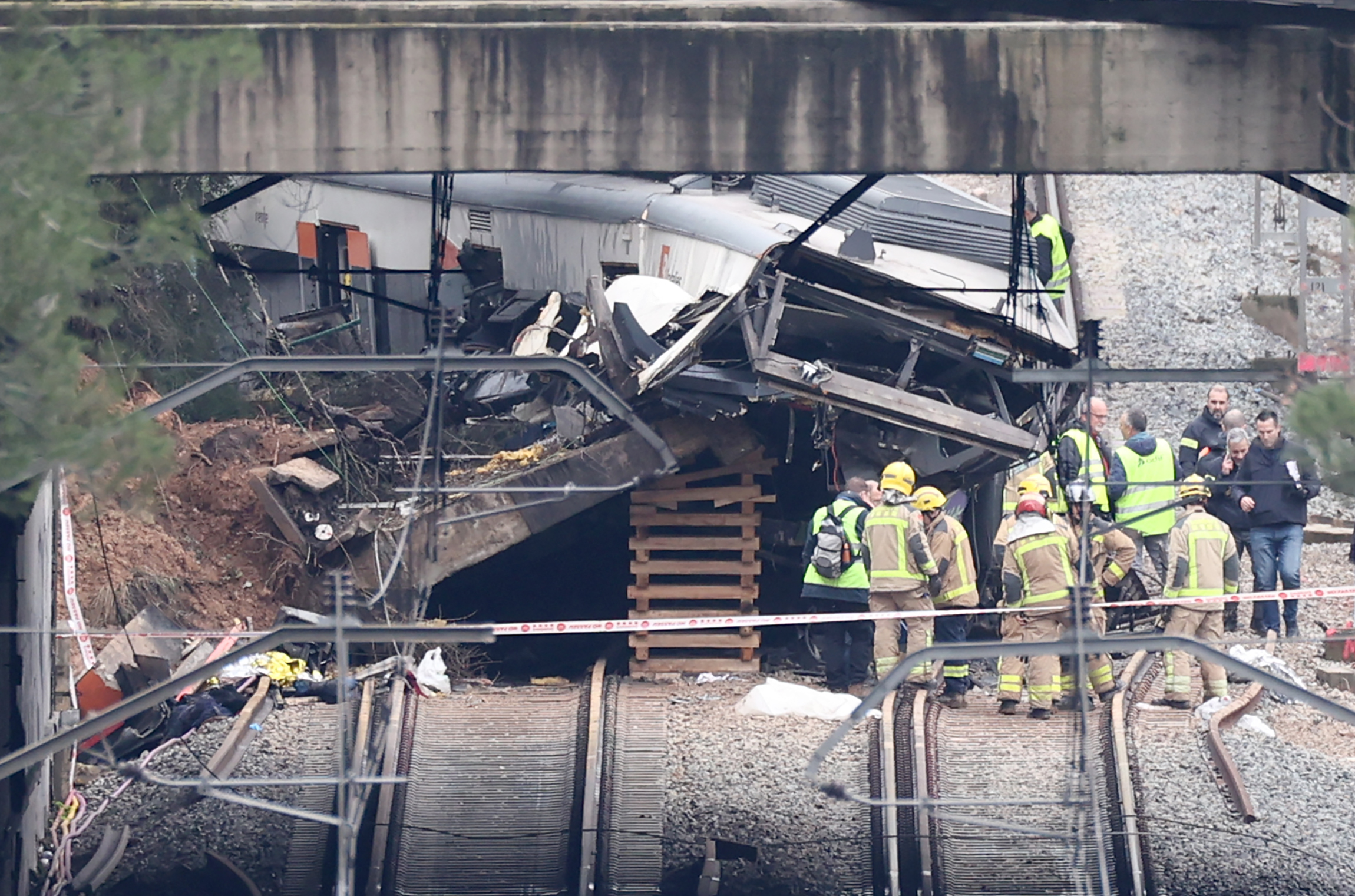 Asciende a 45 el número de muertos en el accidente de trenes del sur de España