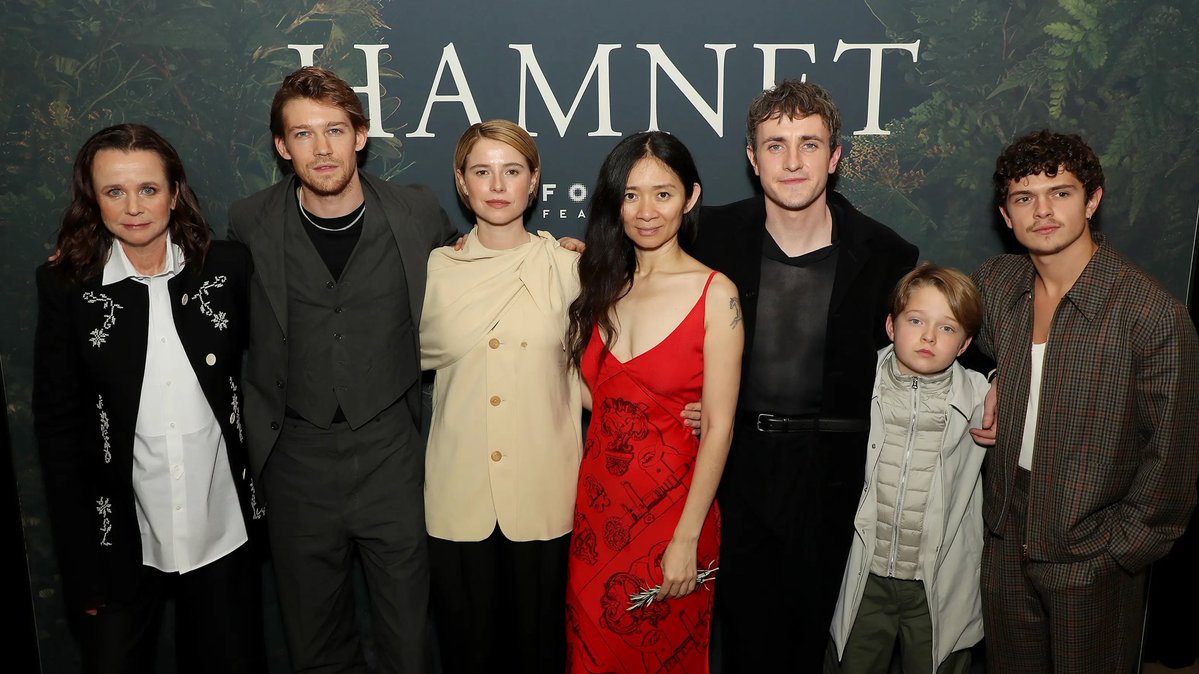 Y por último: felicidades a HAMNET por ganar el Golden Globe por Mejor Película de Drama! Chloé Zhao es una directora que tiene un talento indescriptible para capturar las partes más sensibles