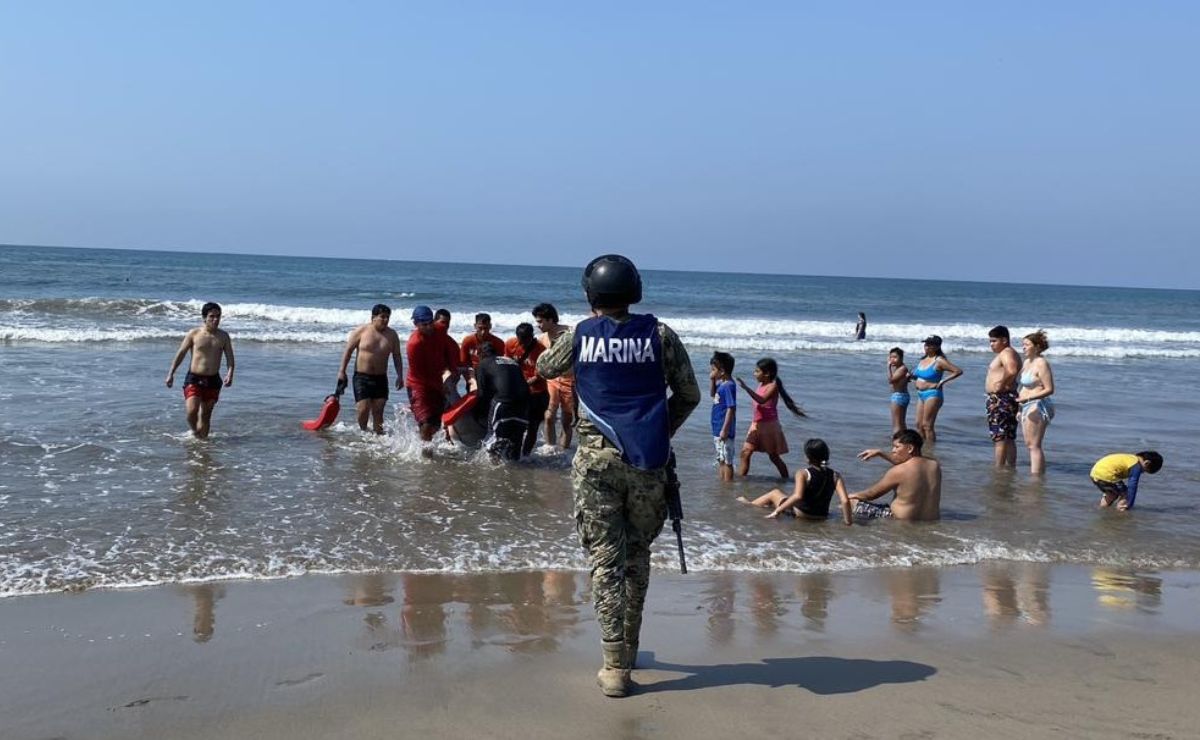 Marina auxilia a cuatro personas en playas de Guerrero