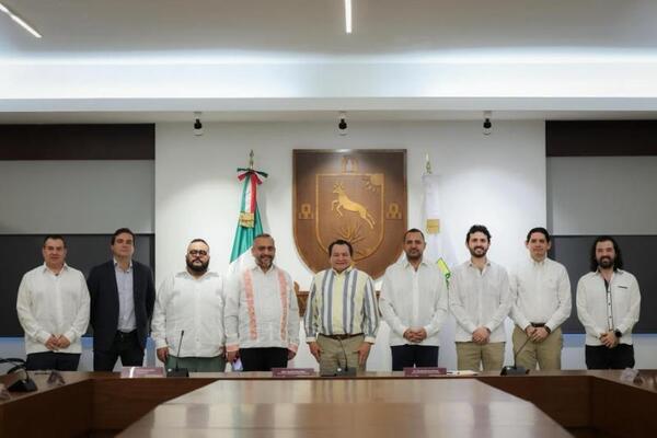 Exploran oportunidades para impulsar industria aeronáutica en Yucatán