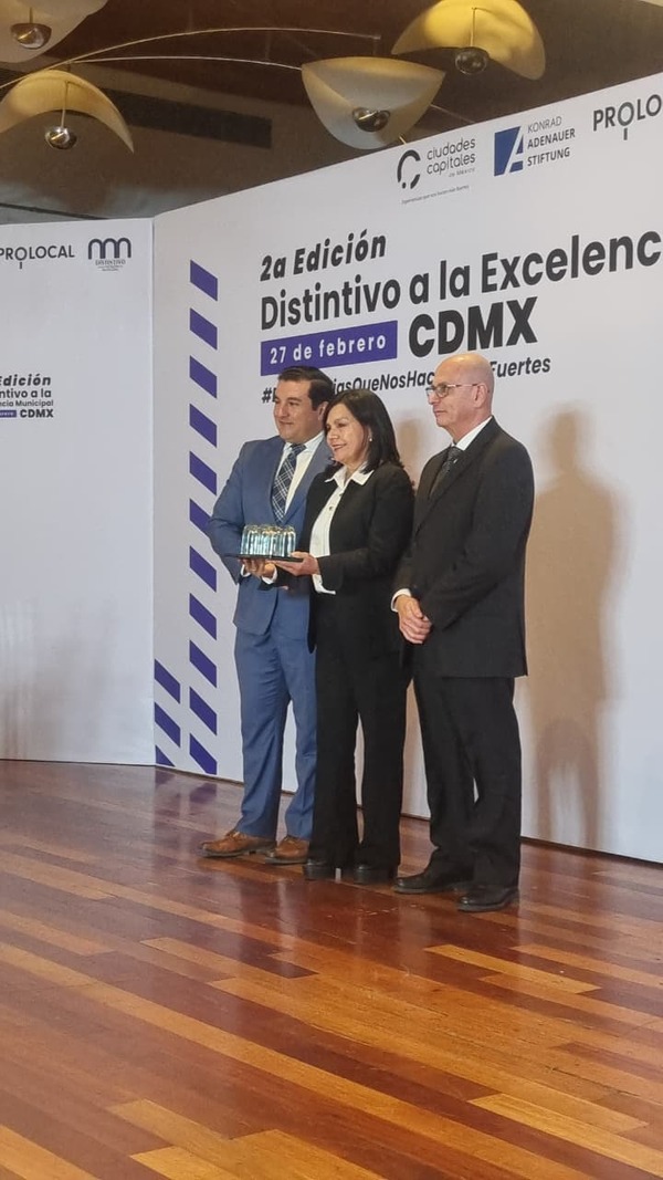 Reconocen a Centro con el Distintivo a la Excelencia Municipal 2025