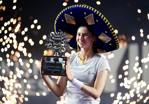 Cristina Bucsa conquista el WTA 500 de Mérida