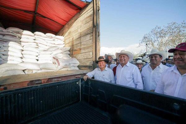 Gobierno de Yucatán promueve desarrollo rural y social en Panabá