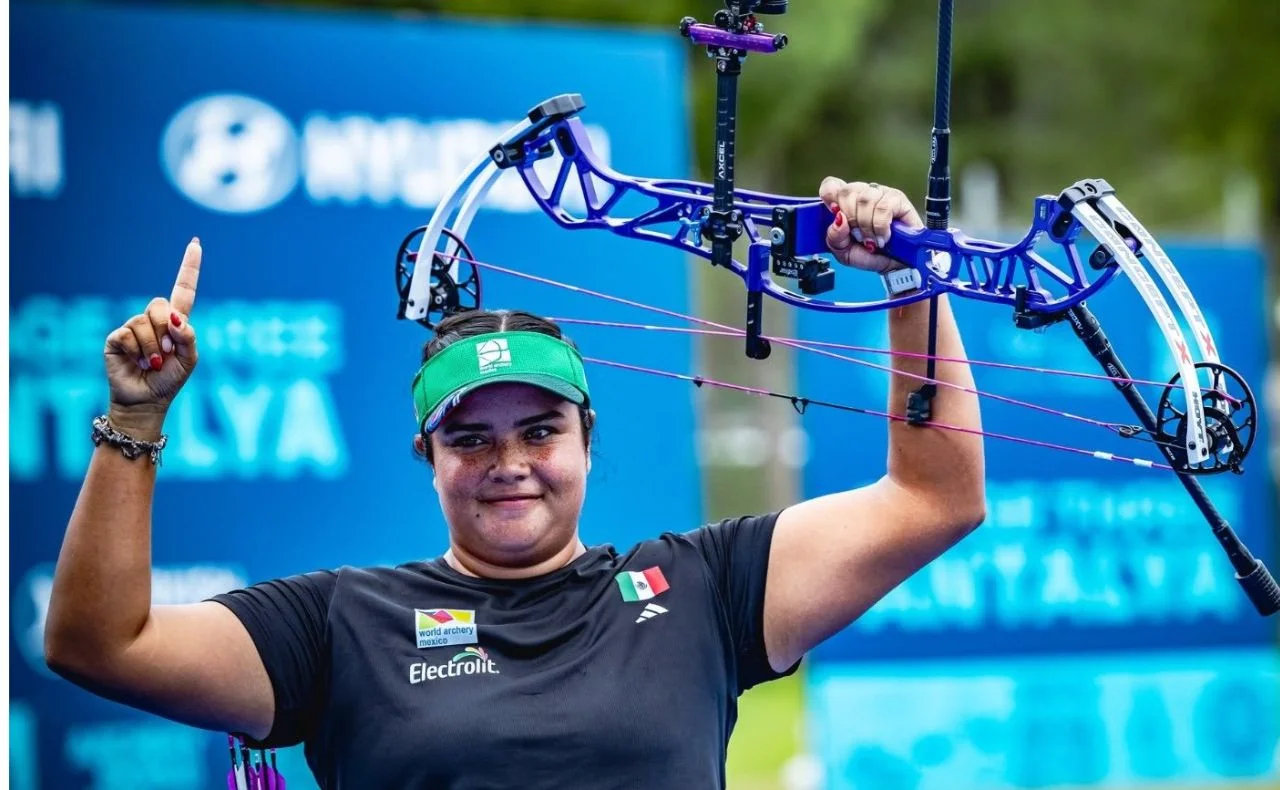 Andrea Becerra conquista oro en Copa del Mundo