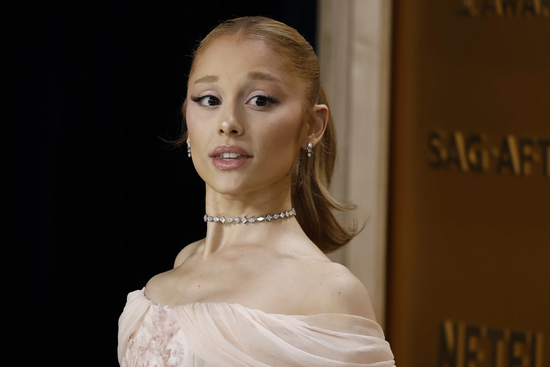 Ariana Grande critica uso de su música por ICE