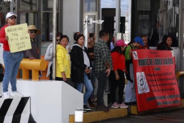 ¿Qué pide la CNTE y por qué protesta?
