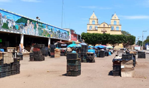 Modernizan histórico mercado de Oxkutzcab