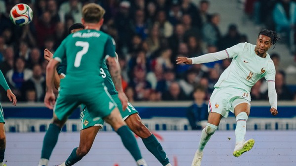 Con hat-trick de Olise, Francia vence a Irlanda del Norte y se despide de su afición rumbo al Mundial