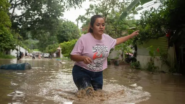 CNPC pide reforzar medidas ante lluvias e inundaciones